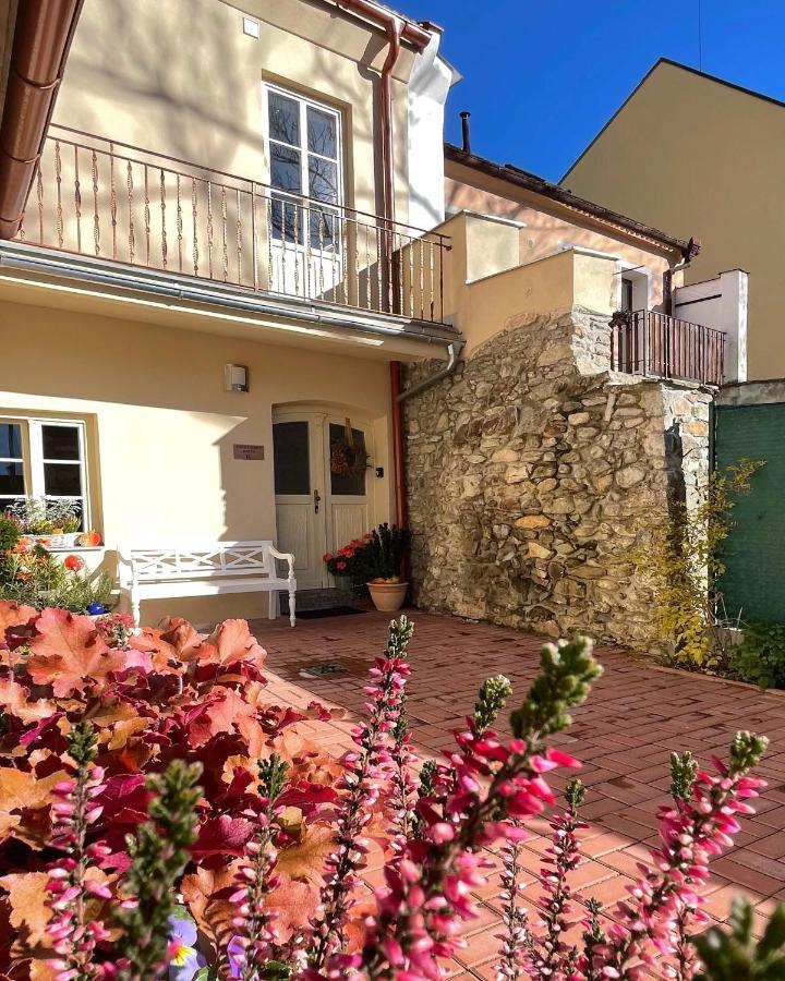Apartmany Basta & Wellness Сушіце Екстер'єр фото