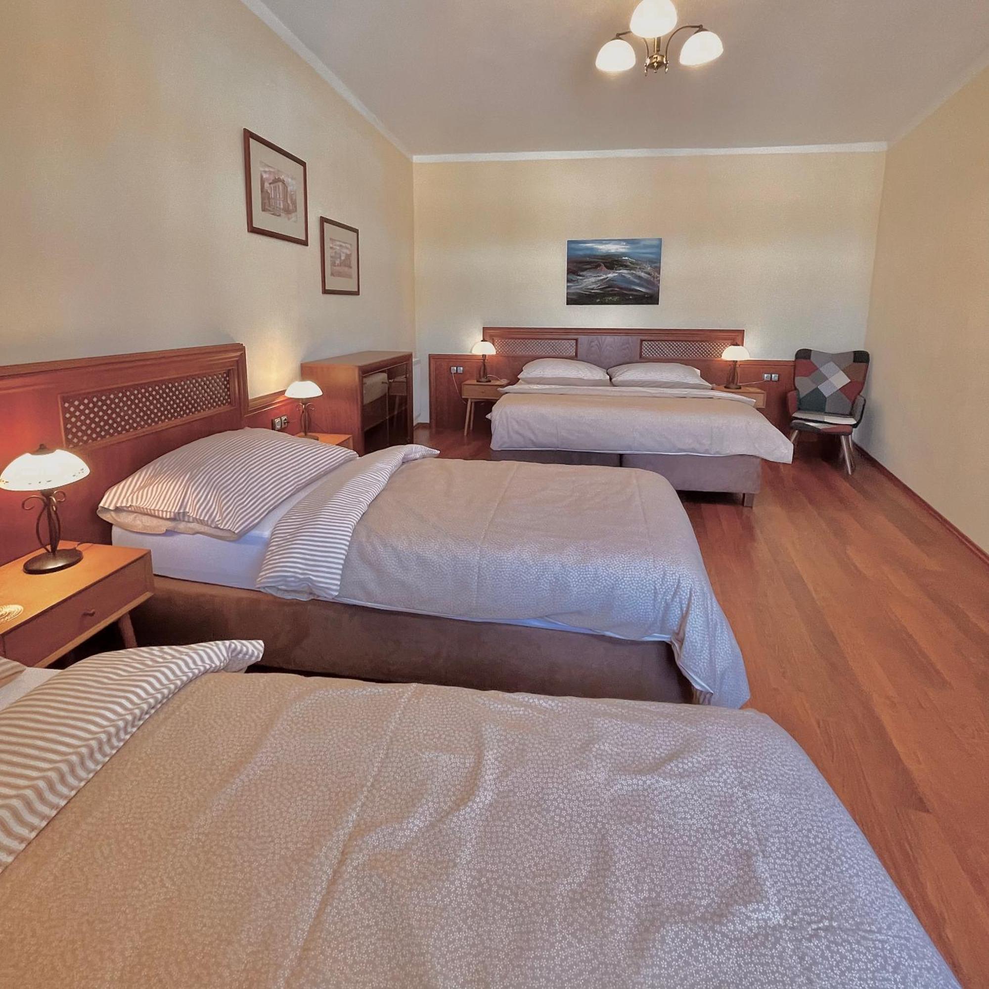 Apartmany Basta & Wellness Сушіце Екстер'єр фото